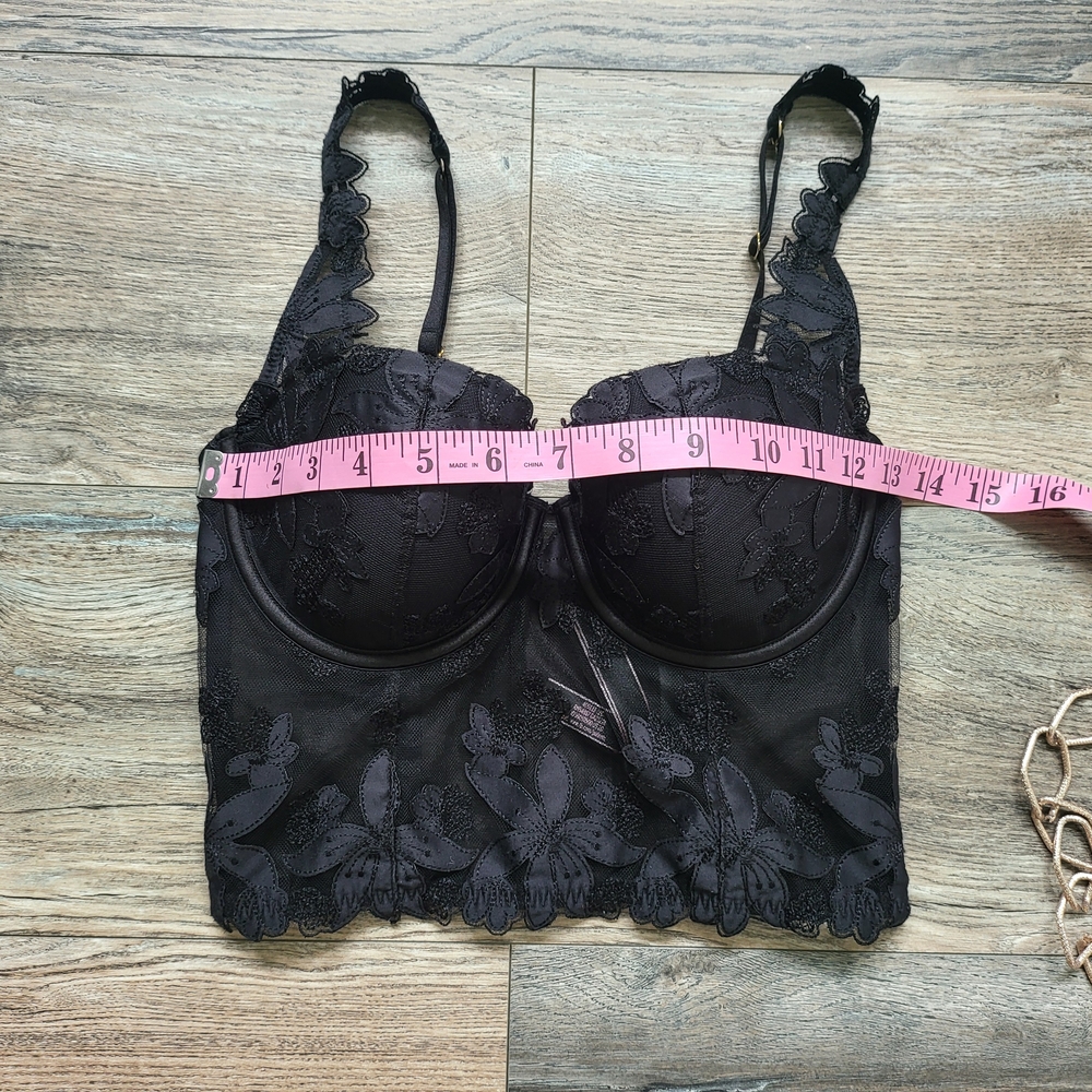 Victoria's Secrets Bralette - Picture 6 of 8
